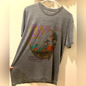 Lucky brand men’s graphic T-shirt size large